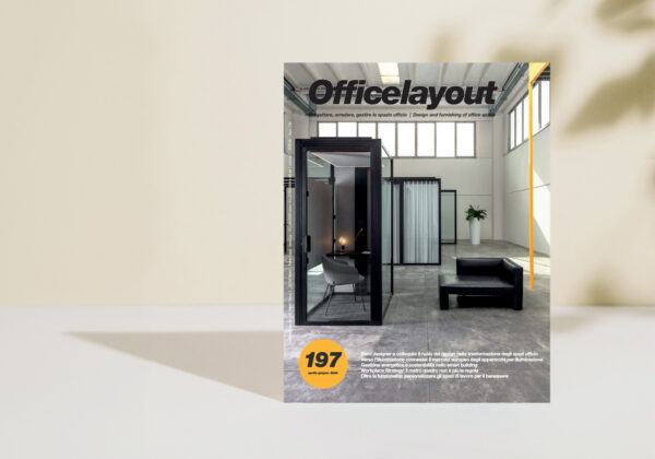 Officelayout presenta in copertina il phone booth di Etoile, E.Box